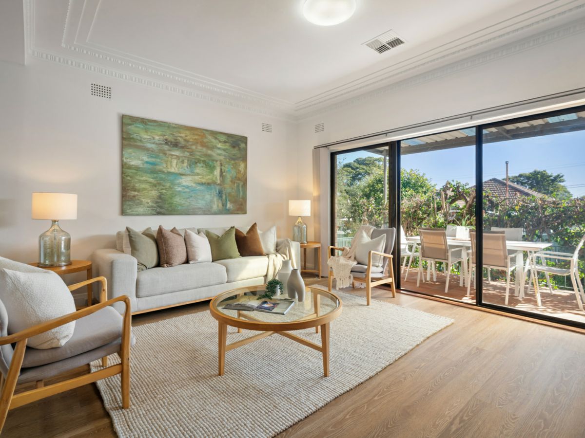17 Moya Crescent, Kingsgrove - image 1