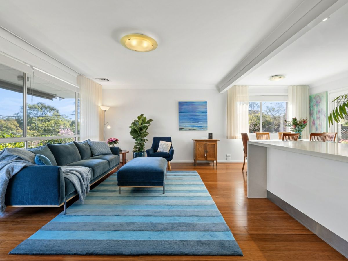 15 Cliff Avenue, Peakhurst Heights - image 1