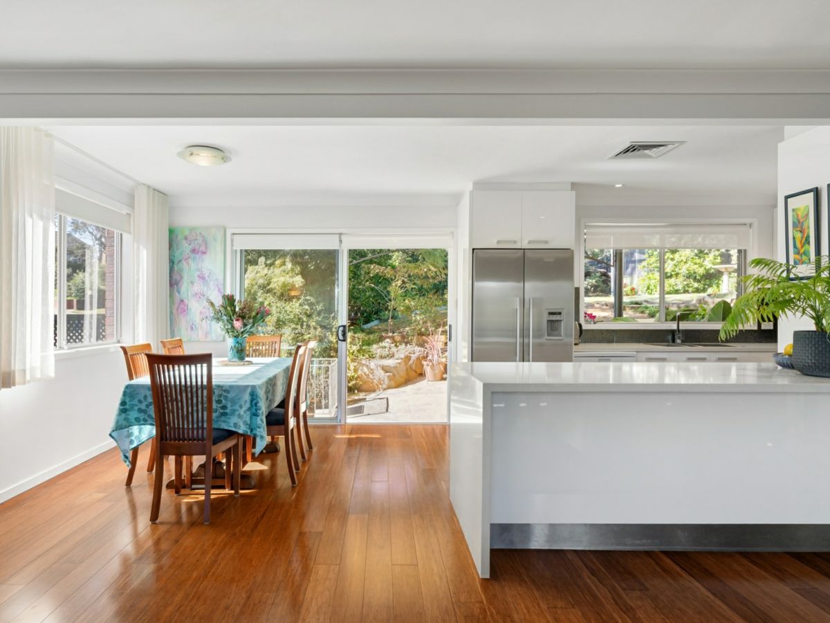 15 Cliff Avenue, Peakhurst Heights - image 3