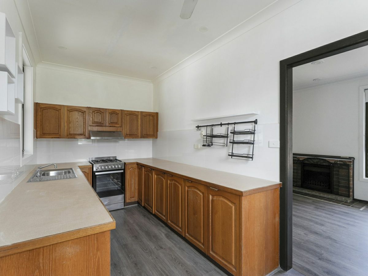 14 Morpeth Road, Waratah West - image 2