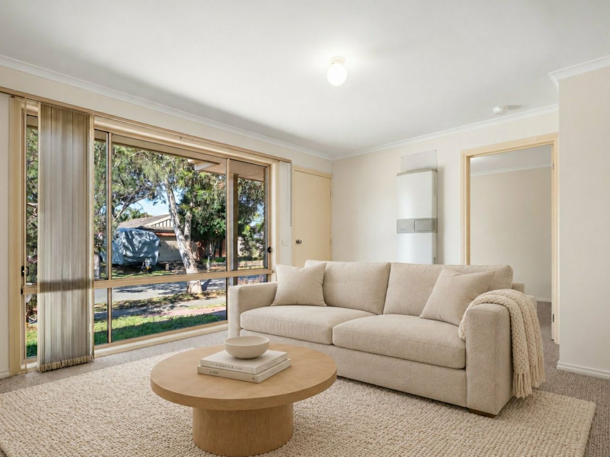 21/17 Coco Parade, Skye - image 2