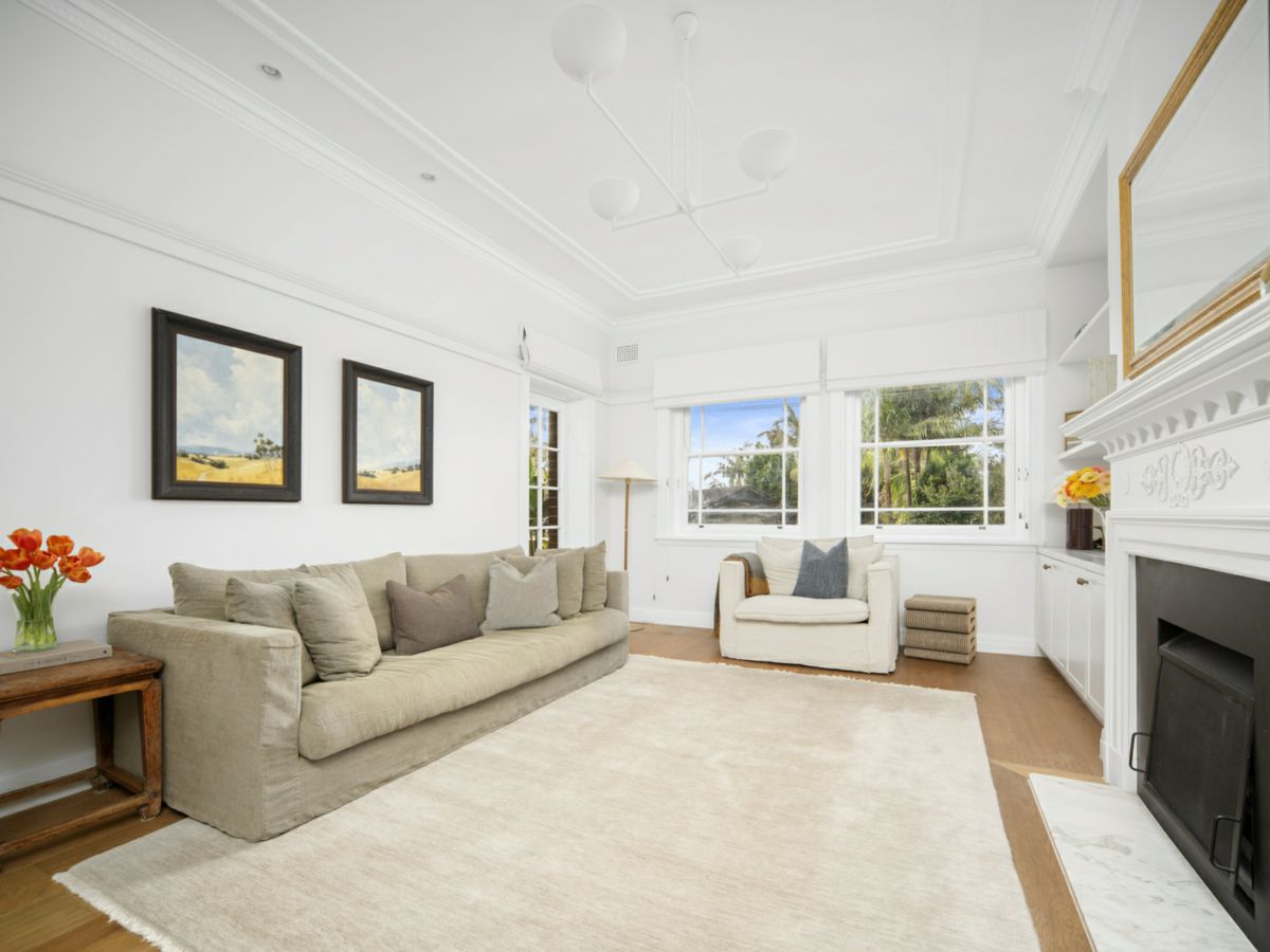 2/313A Edgecliff Road, Woollahra - image 2