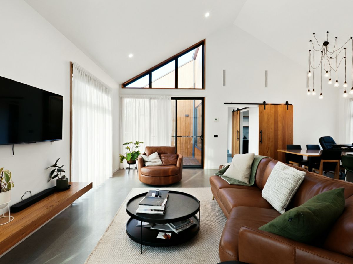 135A Sheffield Road, Spreyton - image 2