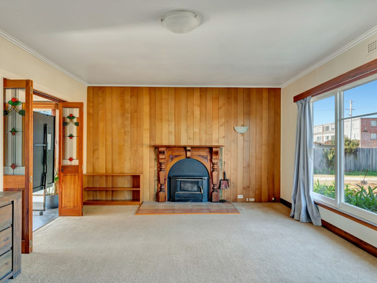 6 James Street, Devonport - image 3