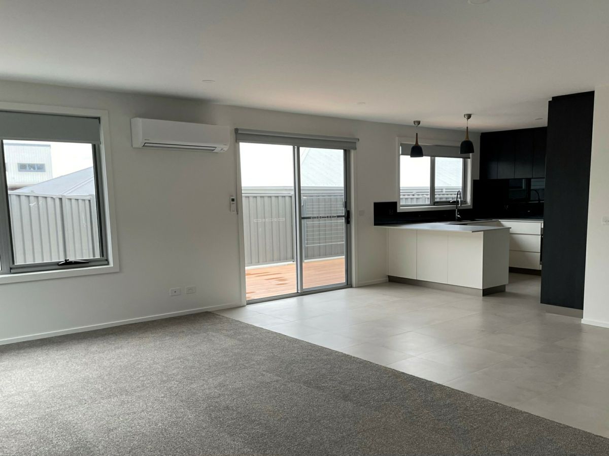 8/169 Steele Street, Devonport - image 3