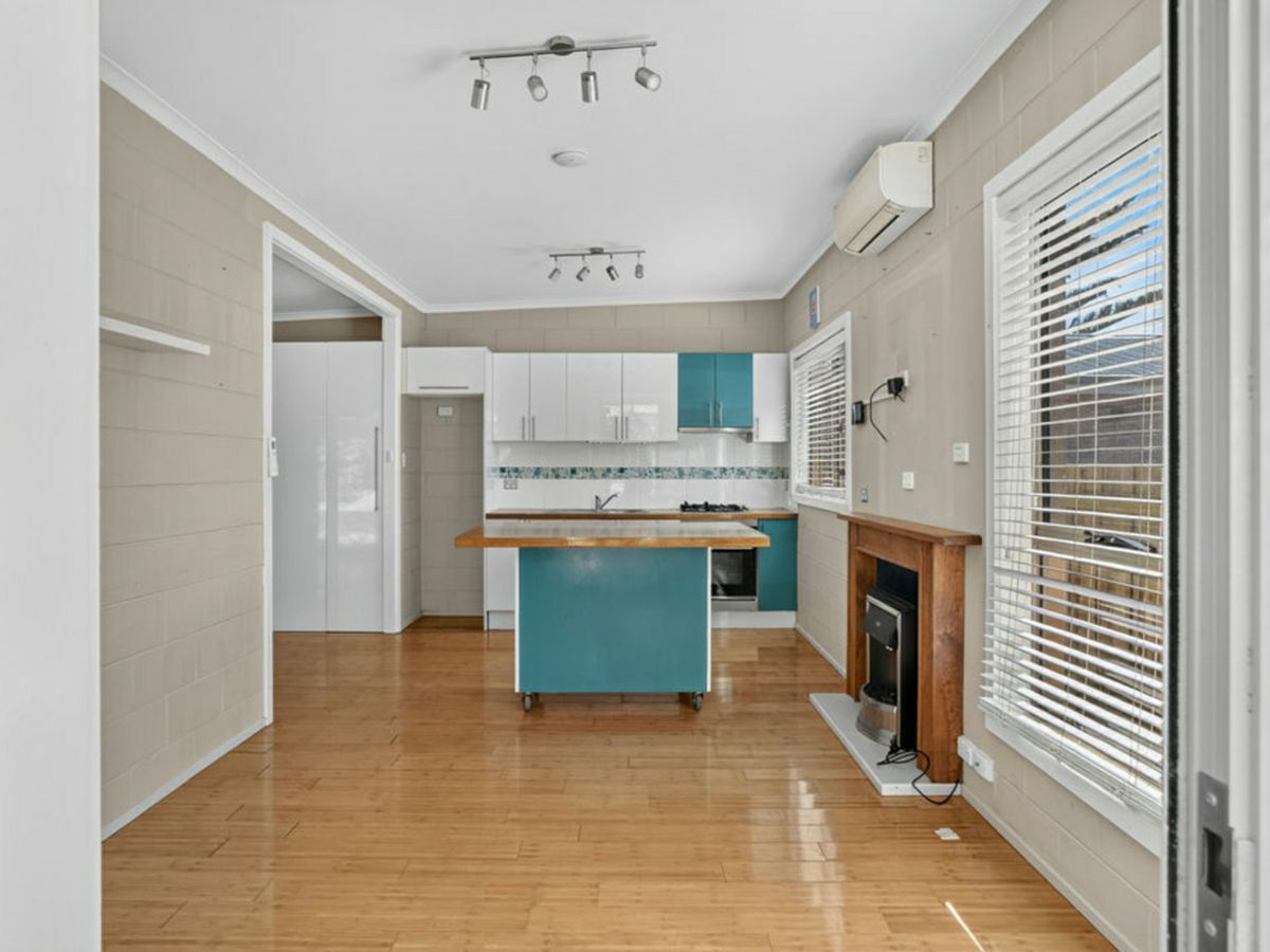 87A David Street, East Devonport - image 1