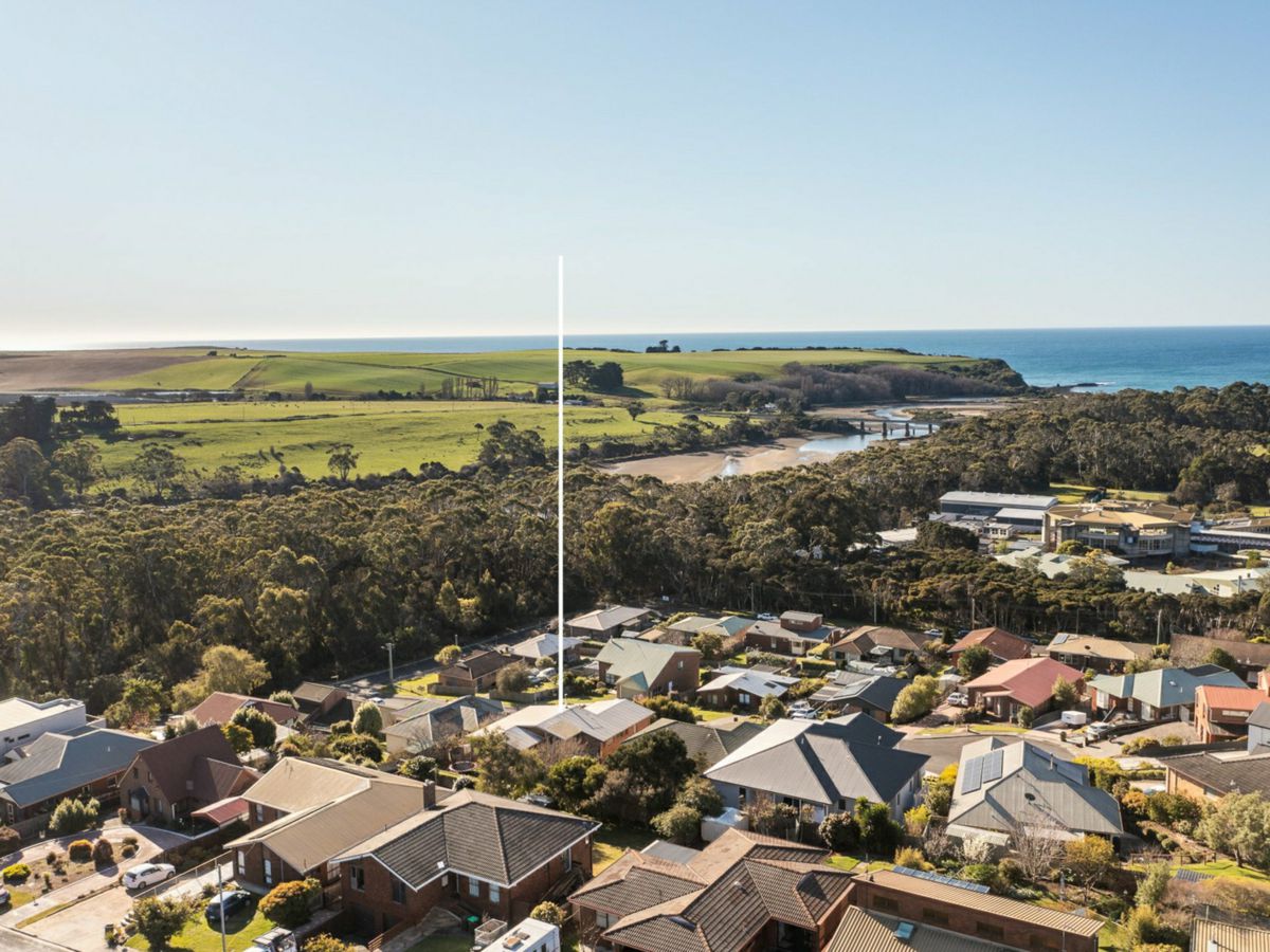 12 Pengali Place, Devonport - image 1