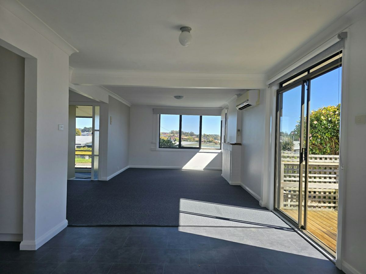 57 Stirling Street, Acton - image 3