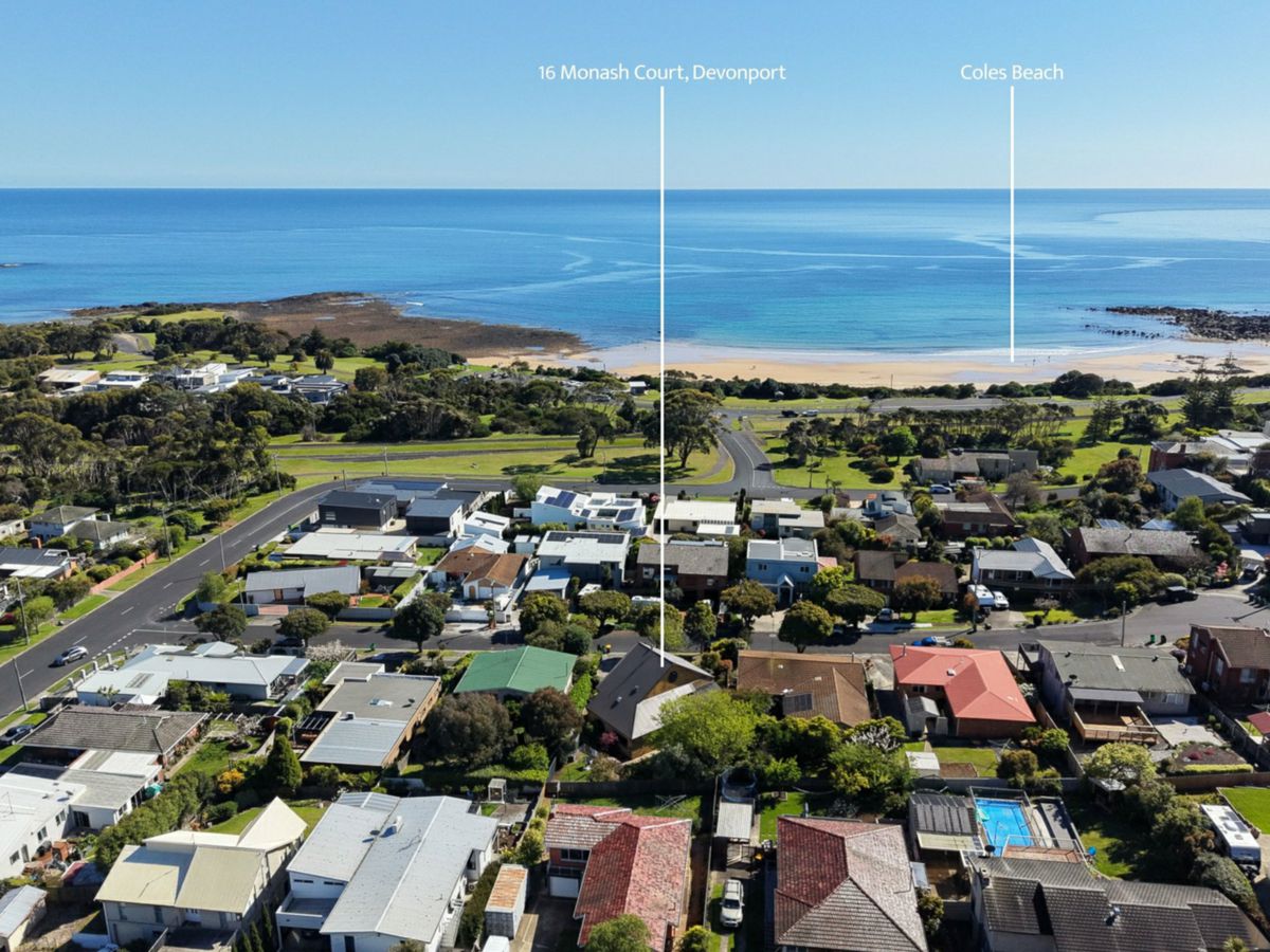 16 Monash Court, Devonport - image 2