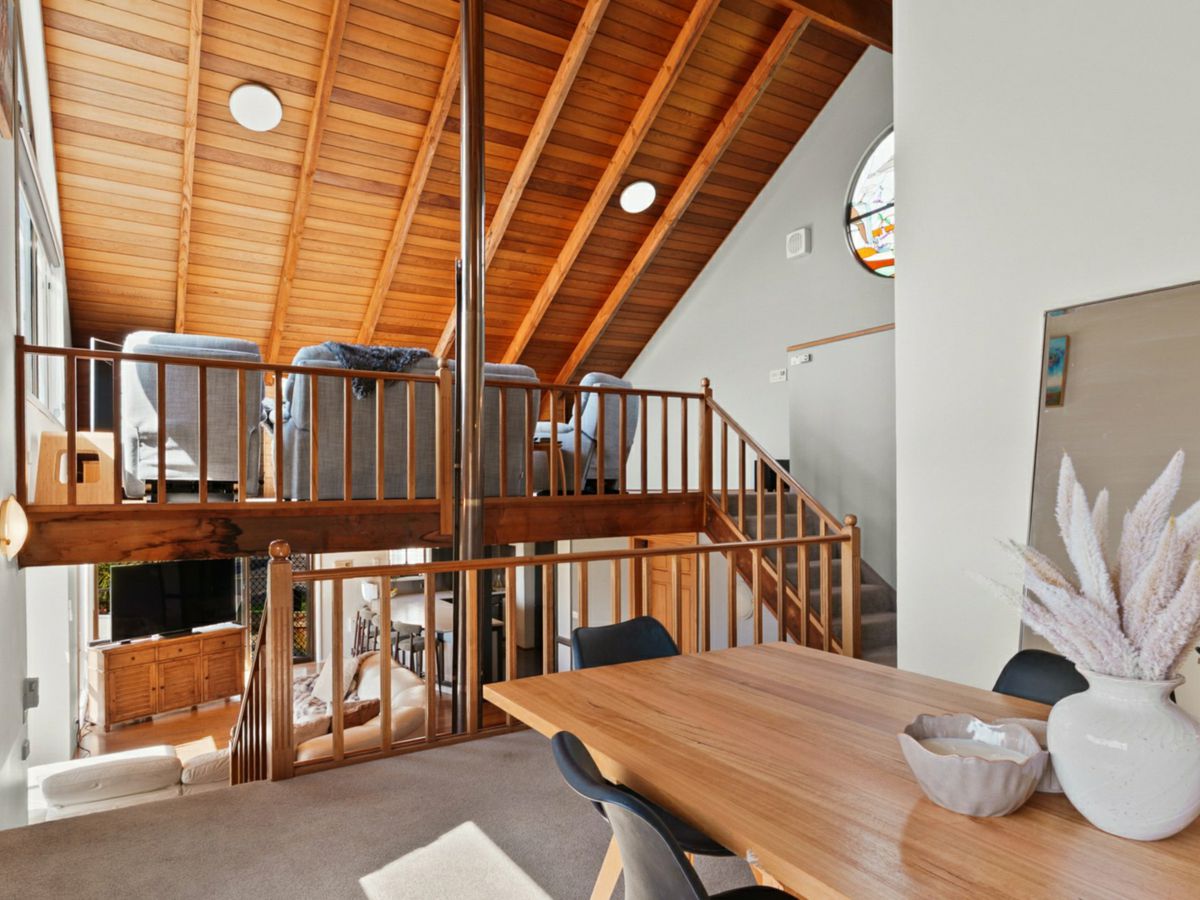 16 Monash Court, Devonport - image 3