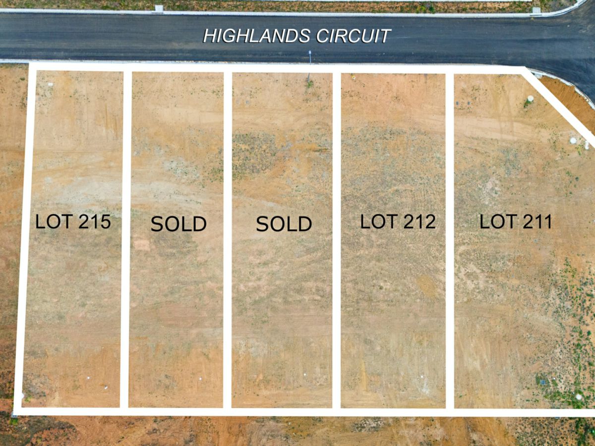 108 Highlands Circuit, Berridale - image 2