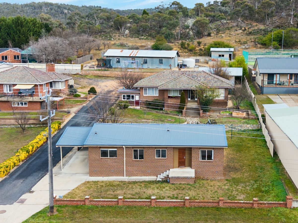 17A Mulach Street, Cooma - image 1