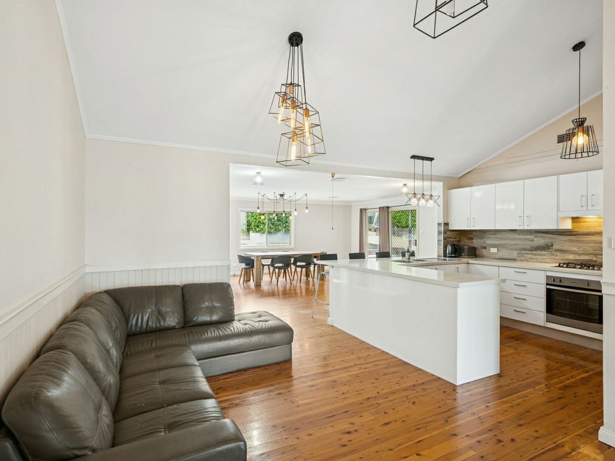 29 Cooroy Crescent, Yellow Rock - image 3