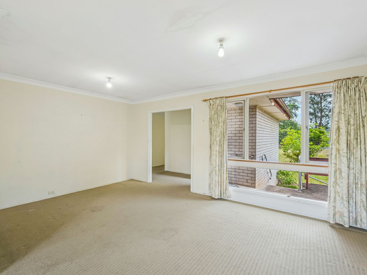 257 Hawkesbury Road, Winmalee - image 2