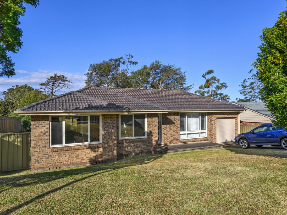 84 Farm Road, Springwood - image 1