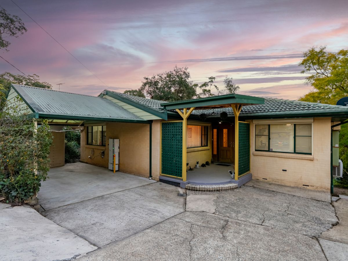 72 Singles Ridge Road, Winmalee - image 1