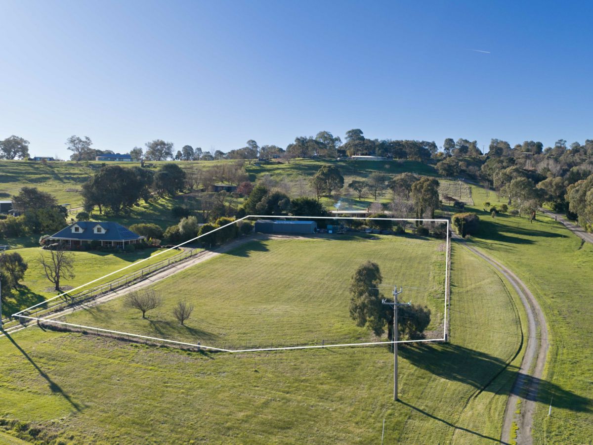 115 Mt Battery Road, Mansfield - image 1