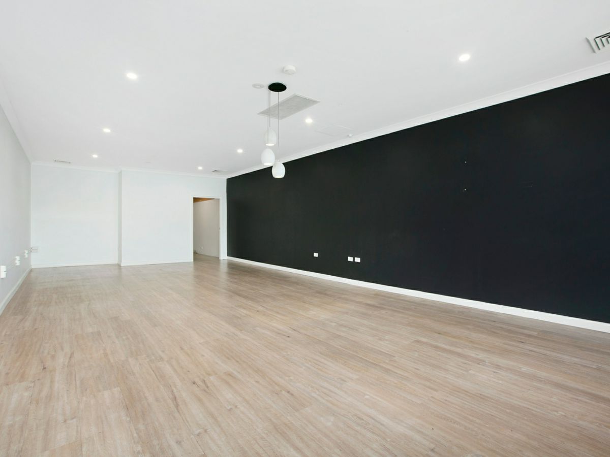 136 Berowra Waters Road, Berowra Heights - image 2