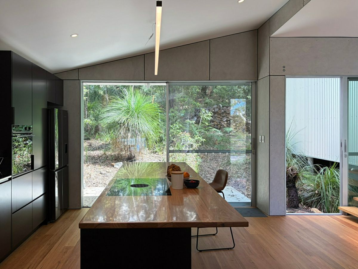 135 Riverview Avenue, Dangar Island - image 2