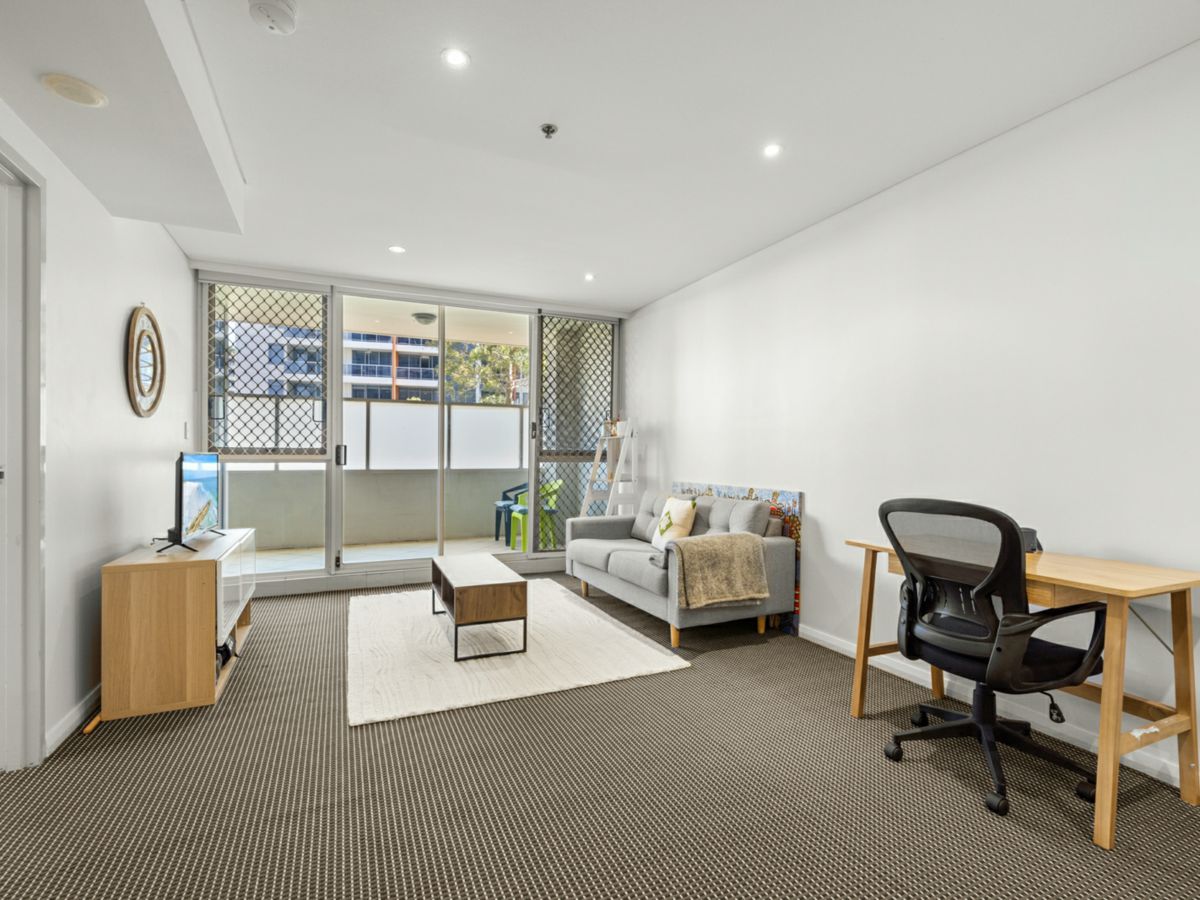 267/8 Lachlan Street, WATERLOO