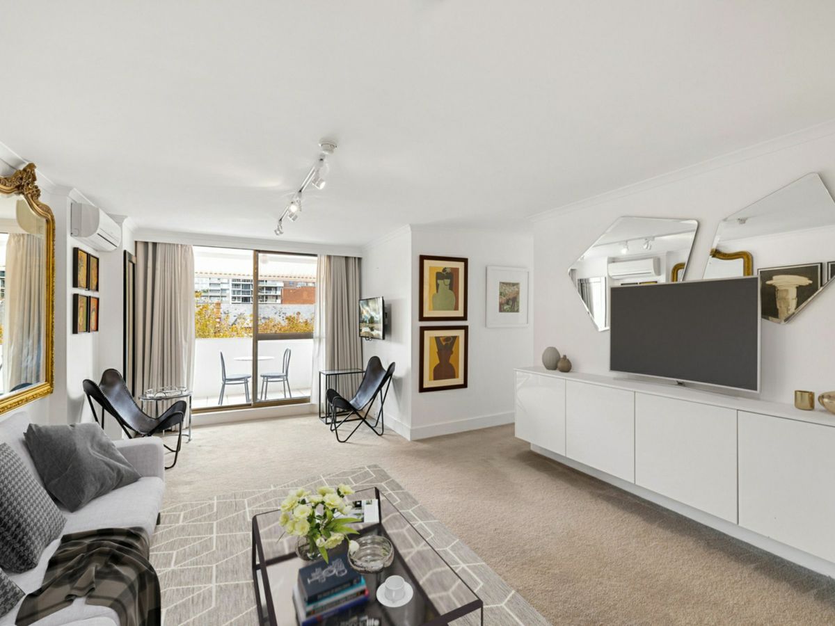 137/71 Victoria Street, Potts Point - image 1