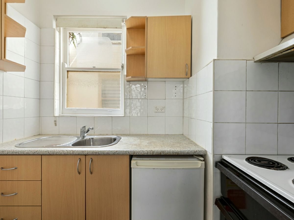 22/9 Ward Avenue, Potts Point - image 3