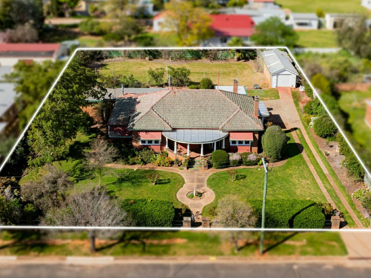 123 Asquith Street, Temora - image 1