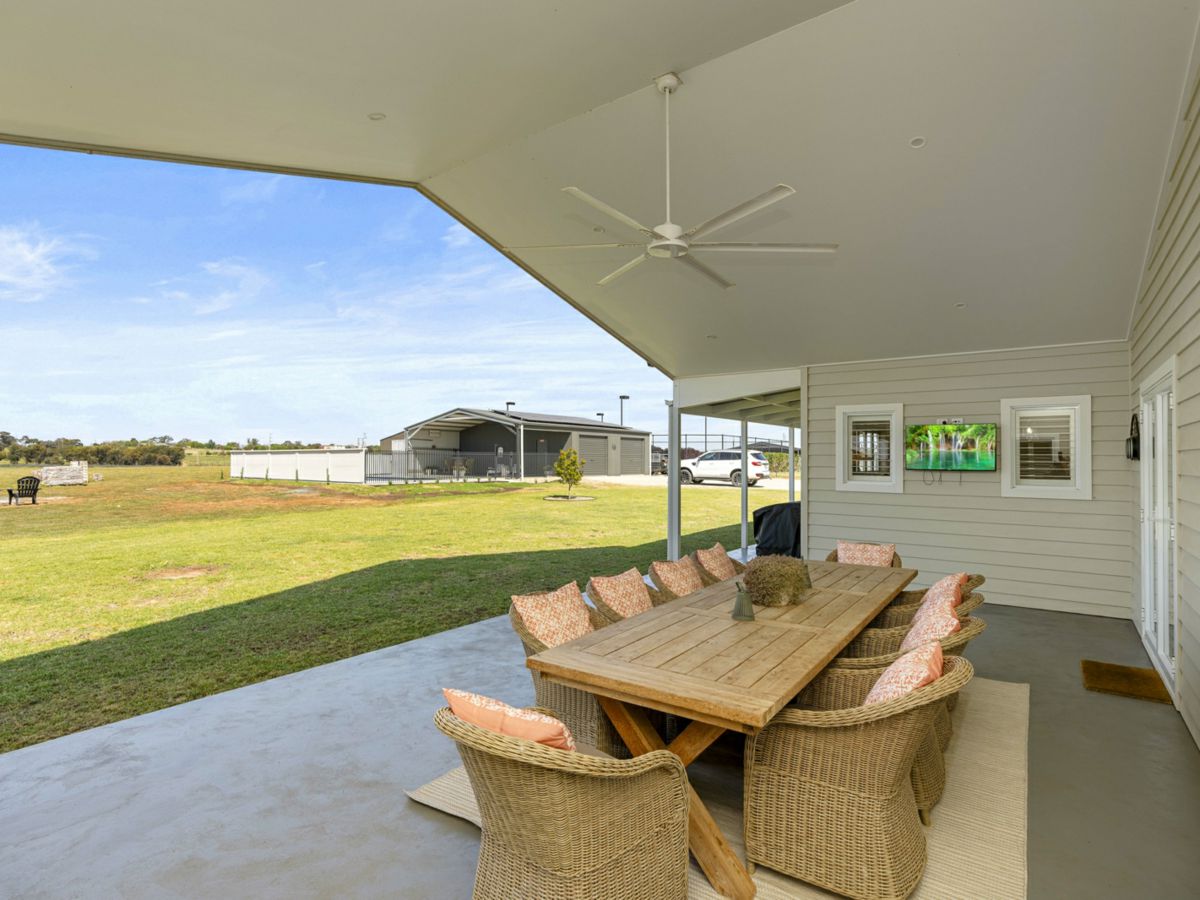 12 Evatt Street, Temora - image 3