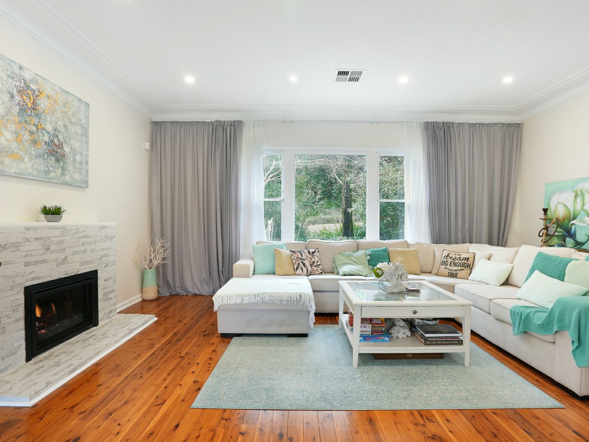43 Waugoola Street, Gordon - image 2