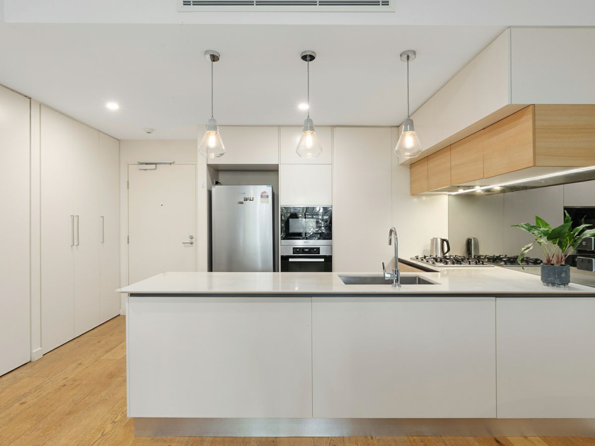 102/20 Kendall Street, Gosford - image 1
