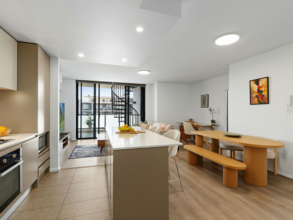 428/10 Hezlett Road, North Kellyville - image 1