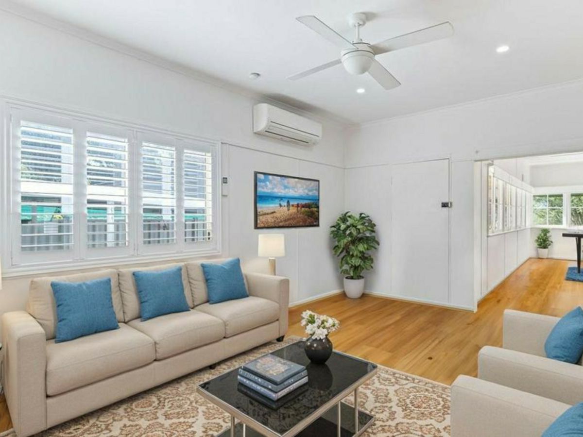 10 Lessing Street, Hornsby - image 1