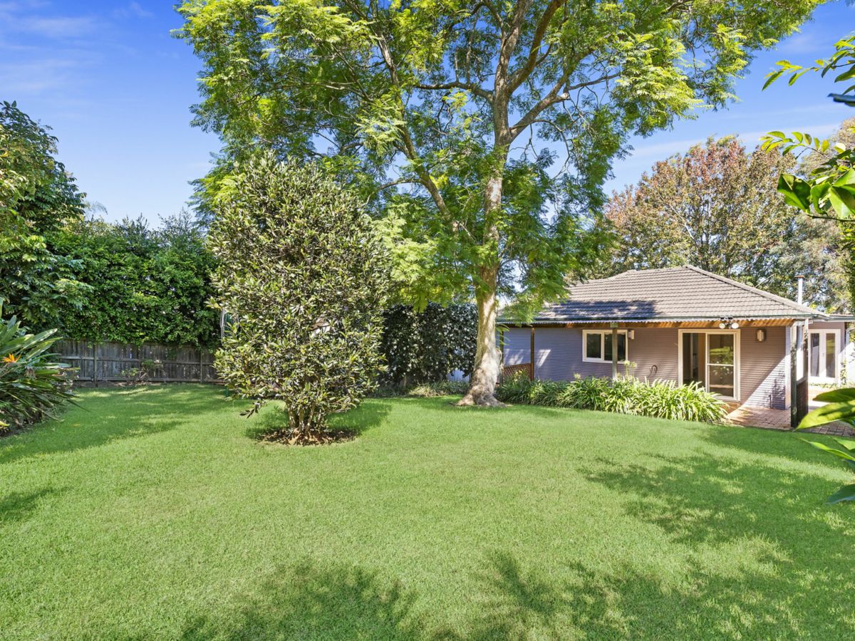 22 Bimbil Avenue, Mount Colah - image 1