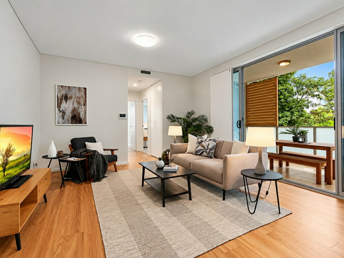 7/4 Werombi Road, Mount Colah - image 1