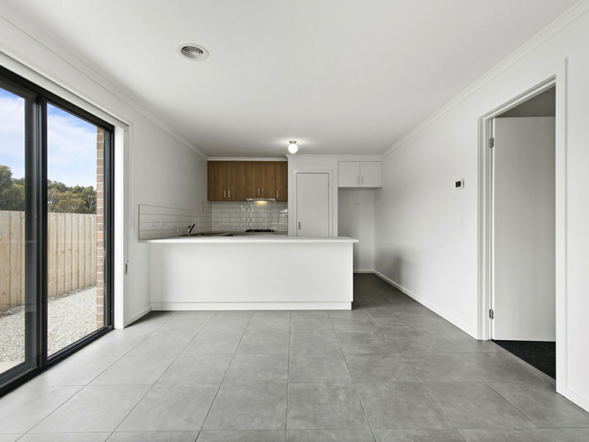 3/395 Old Melbourne Road, Ballan - image 3
