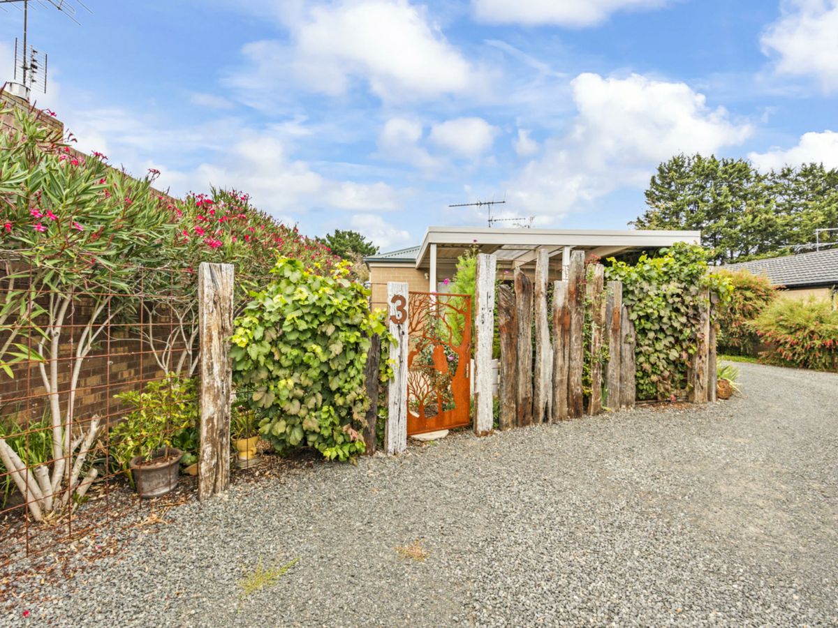 3/189 Inglis Street, Ballan - image 2