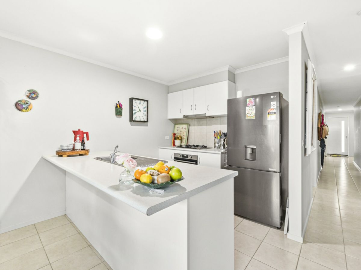 3/189 Inglis Street, Ballan - image 3