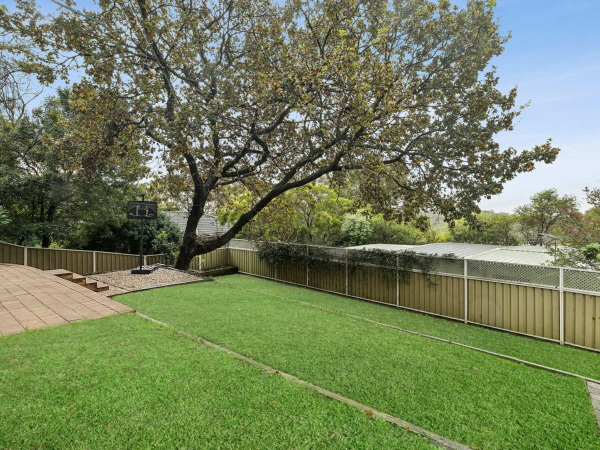 29 Cooriengah Heights Road, Engadine - image 3