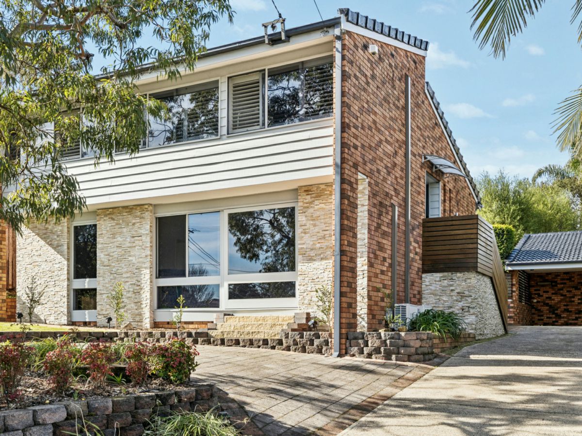 12 Higgerson Avenue, Engadine - image 1