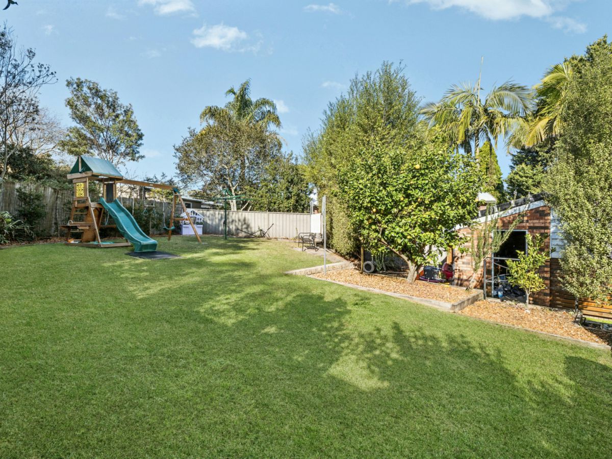 12 Higgerson Avenue, Engadine - image 3