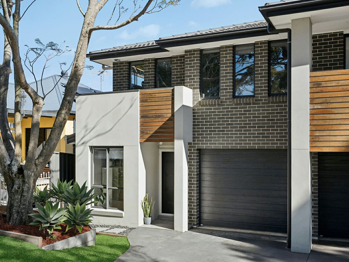 1187B Old Princes Highway, Engadine - image 1