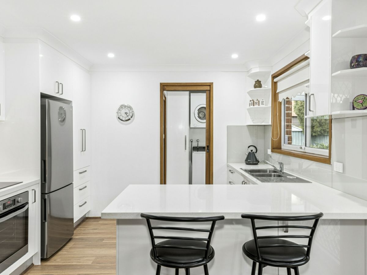 12/82 Wilson Parade, Heathcote - image 1