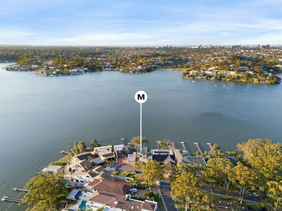 15 Ilma Avenue, Kangaroo Point - image 1