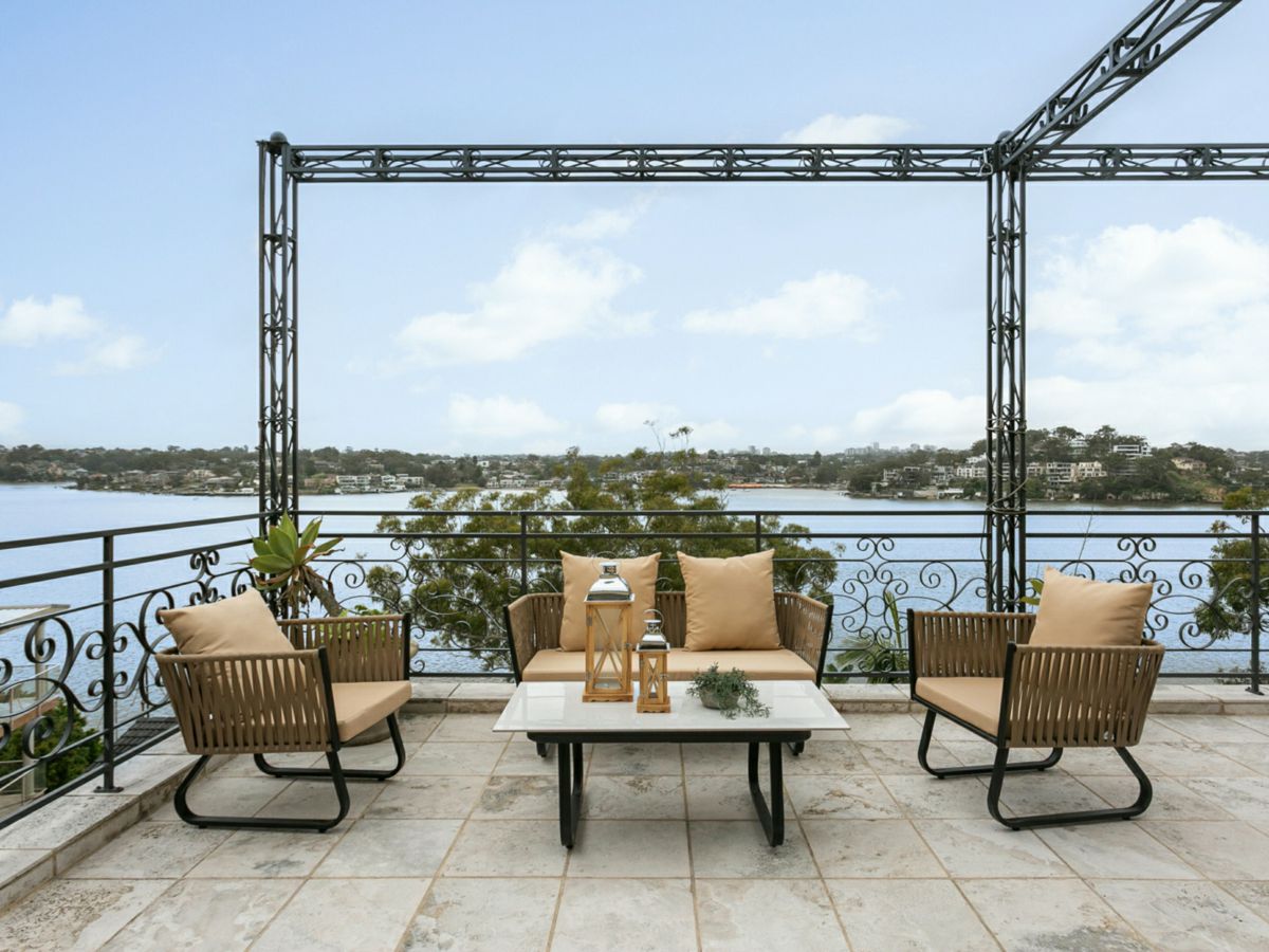 15 Ilma Avenue, Kangaroo Point - image 3