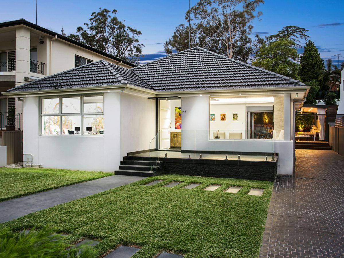 142 Kyle Parade, Kyle Bay - image 2