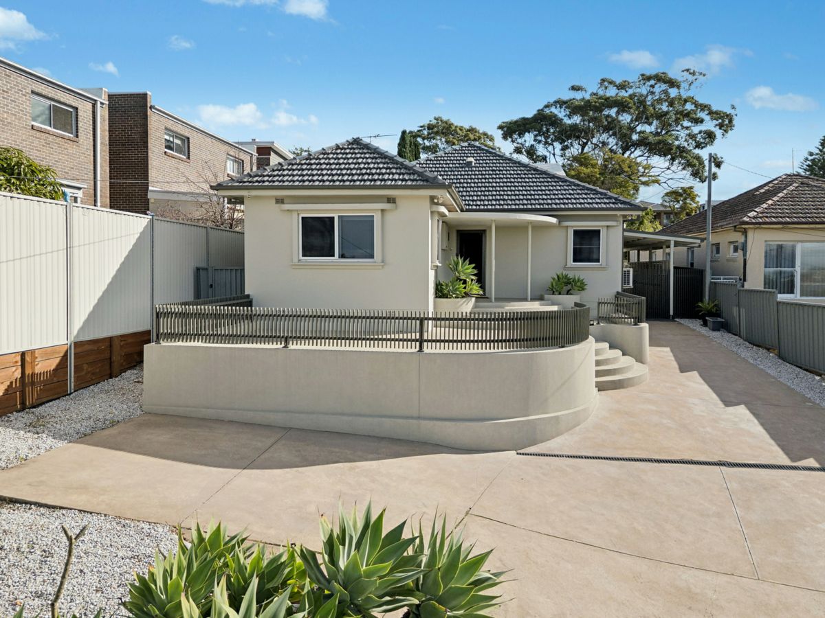 697 Princes Highway, Blakehurst - image 1