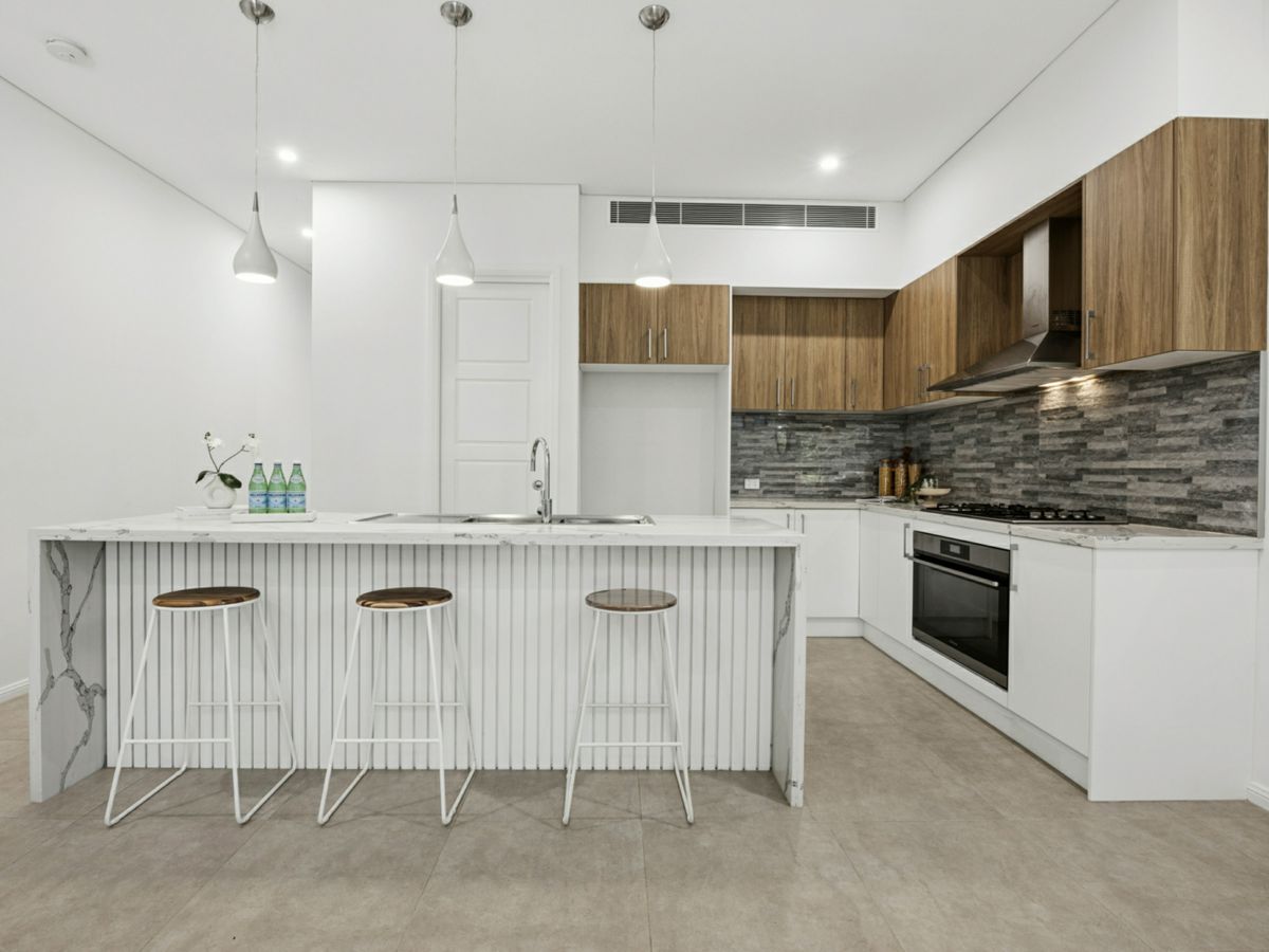 15B Houston Street, Gymea - image 2