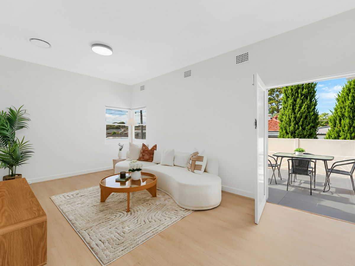 37 Patrick Street, Hurstville - image 2