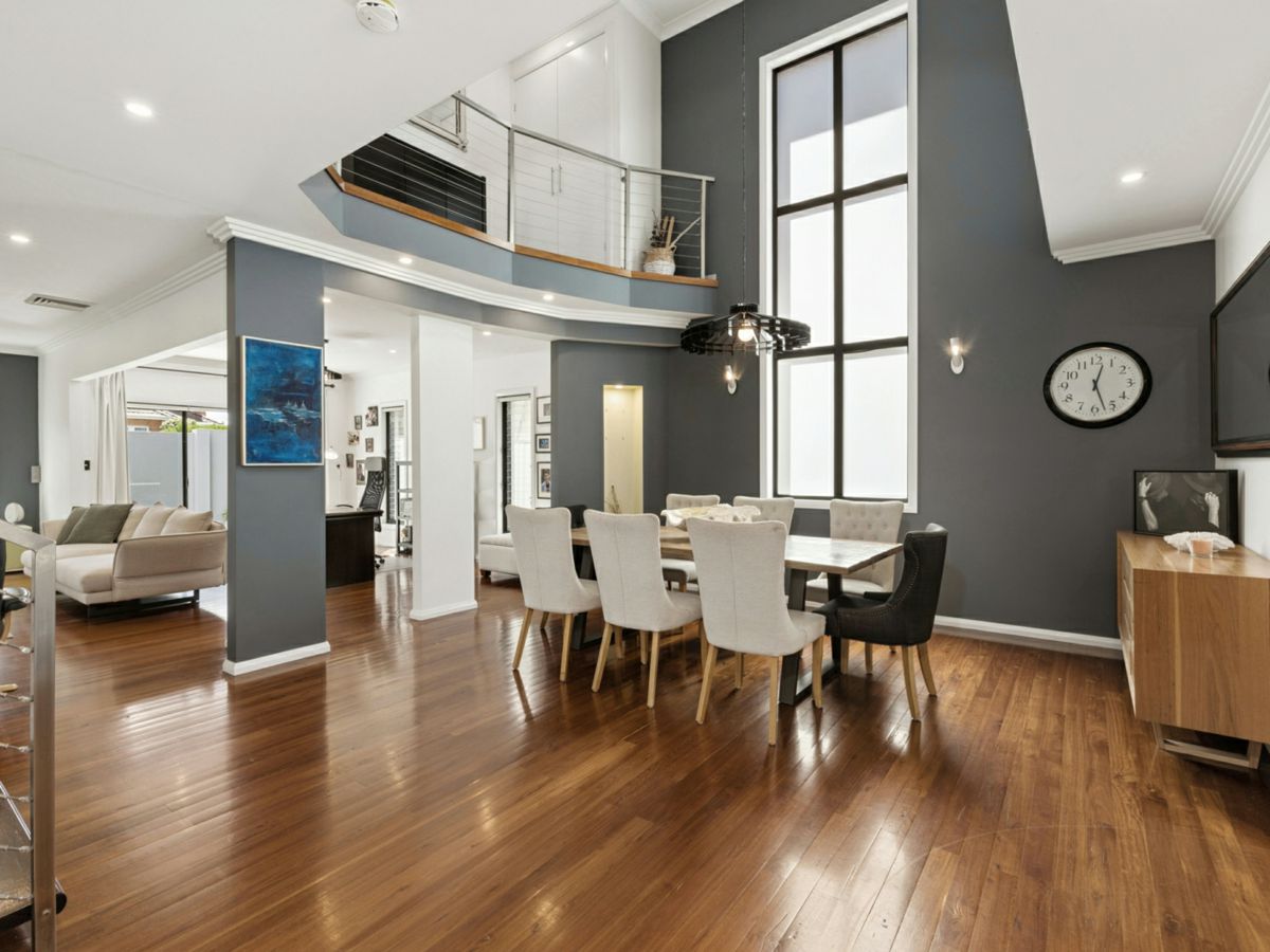 150 Hillcrest Avenue, Hurstville Grove - image 3