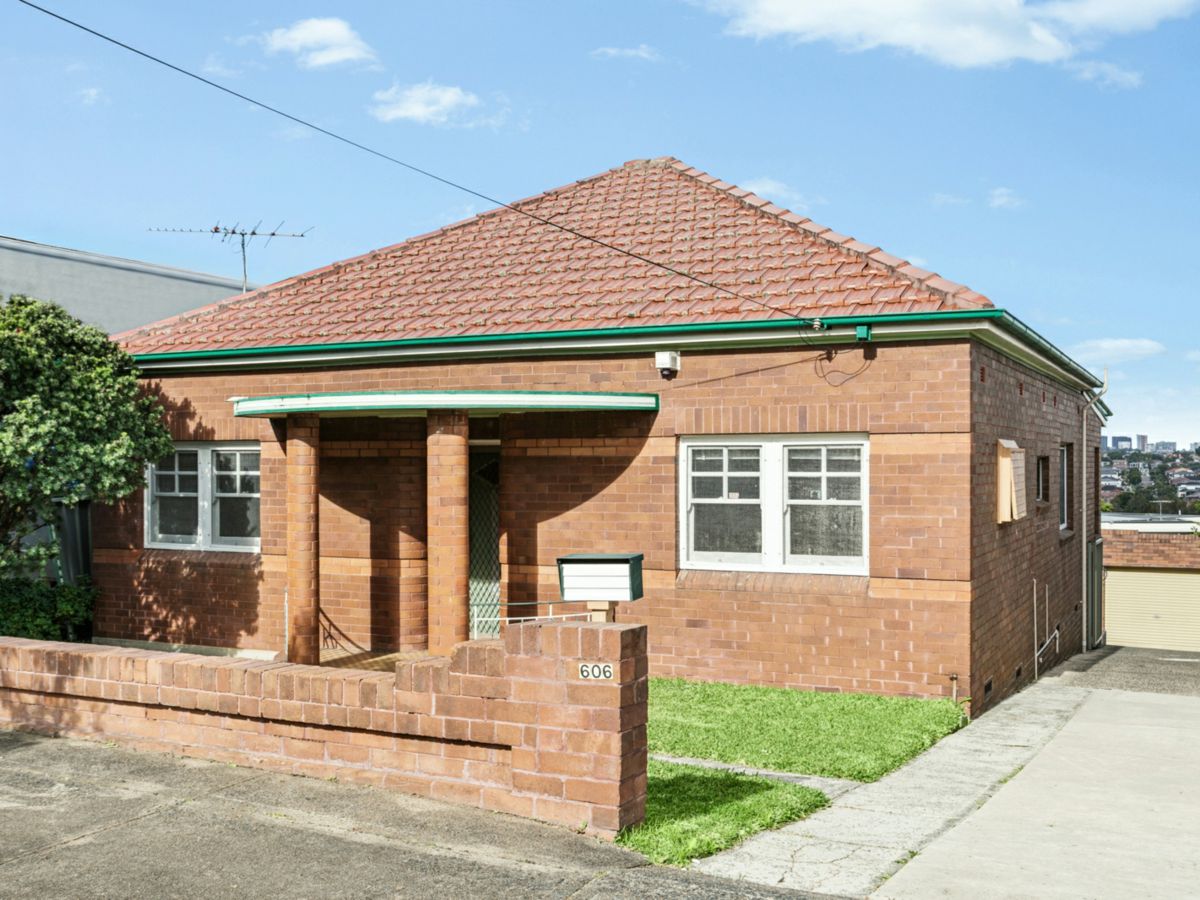 606 Homer Street, Kingsgrove - image 1